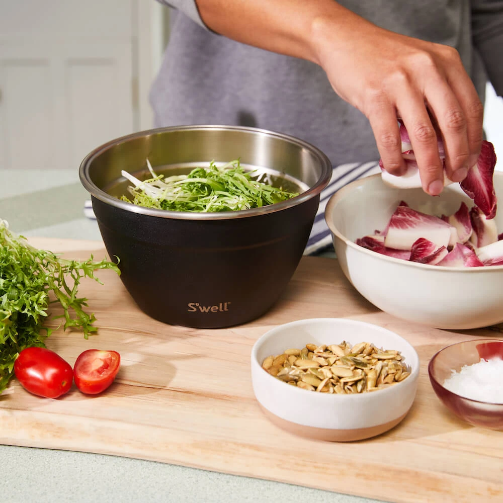 S'well Onyx 64oz Salad Bowl Kit 4 S'well Onyx 64oz Salad Bowl Kit - Image 4